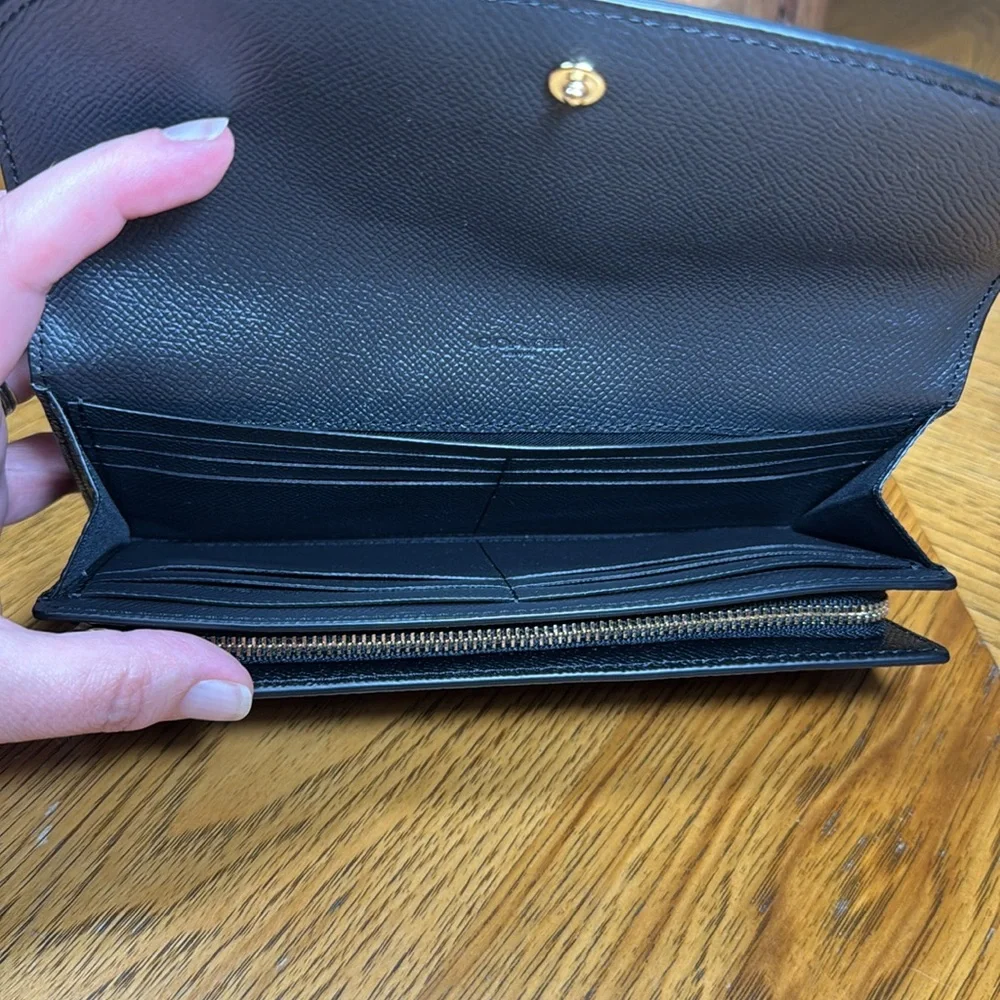 NWOT COACH SLIM ENVELOPE WALLET